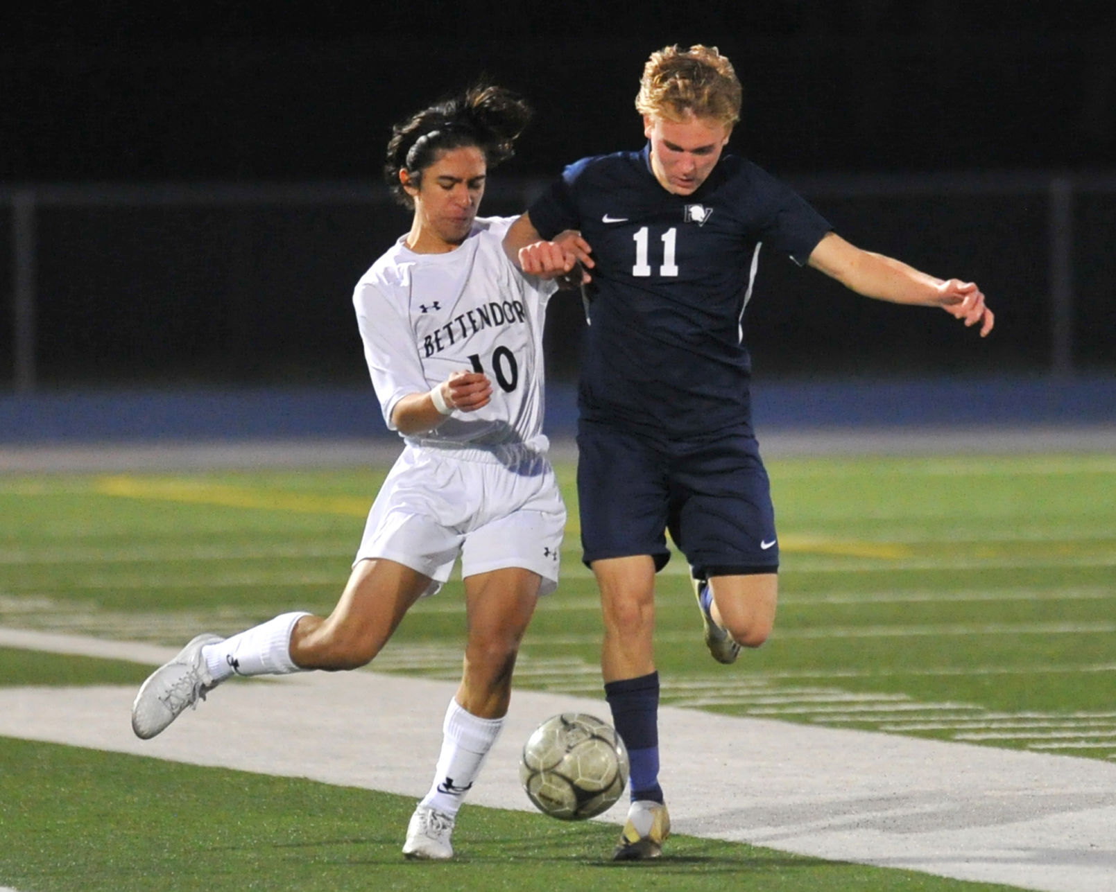 041221-qc-spt-bett-pv soccer-092